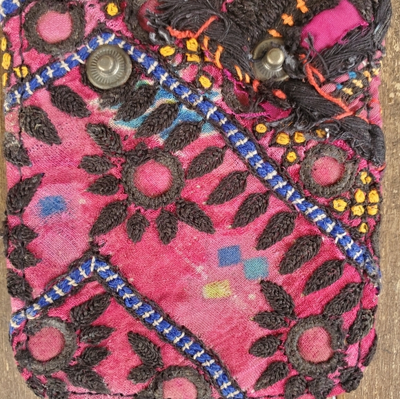 🆕️ Free People Boho Embroidered Banjara Wallet - Picture 5 of 8